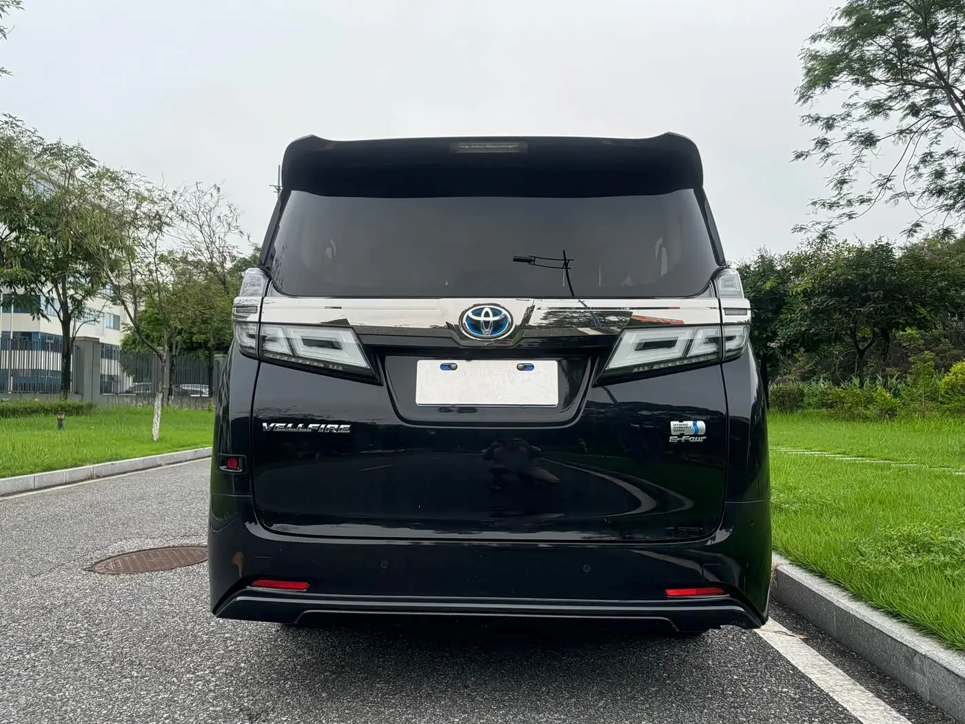 Toyota Vellfire 2021 — Şəkil 5/20