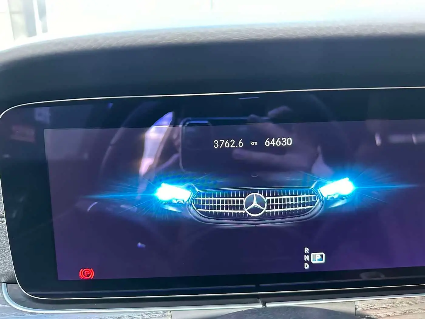 Mercedes-Benz E-Class 2022 — Şəkil 17/20