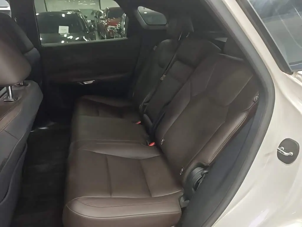 Lexus RX 2024 — Şəkil 13/20