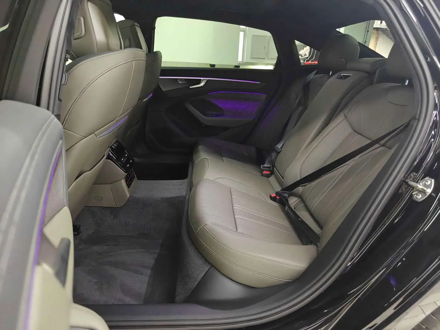 Audi A6L 2026 — Photo 13/20
