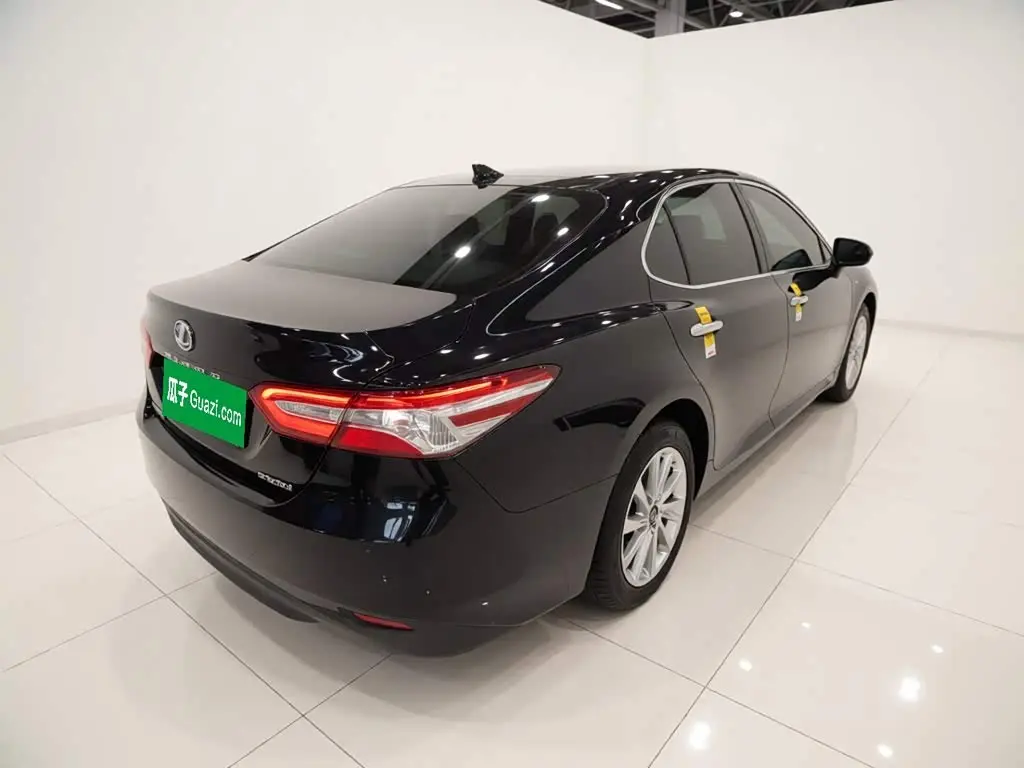 Toyota Camry 2024 — Şəkil 5/20