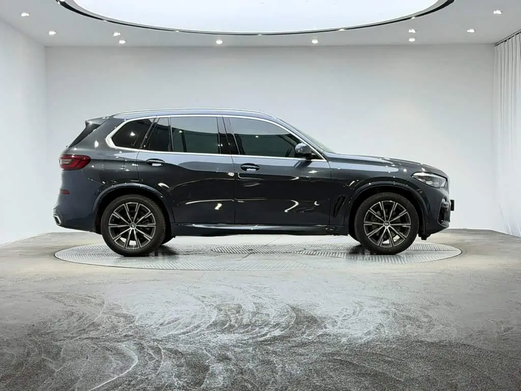 BMW X5 2020 — Photo 5/16