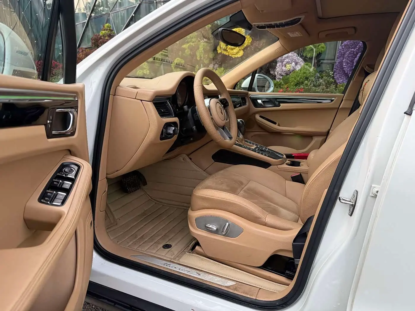 Porsche Macan 2014 — ფოტო 4/15
