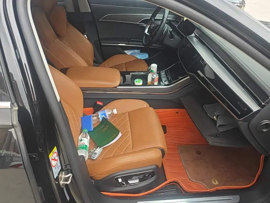 Audi A8 2023 — Photo 8/16