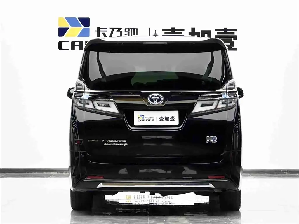 Toyota Vellfire 2022 — Фото 5/20