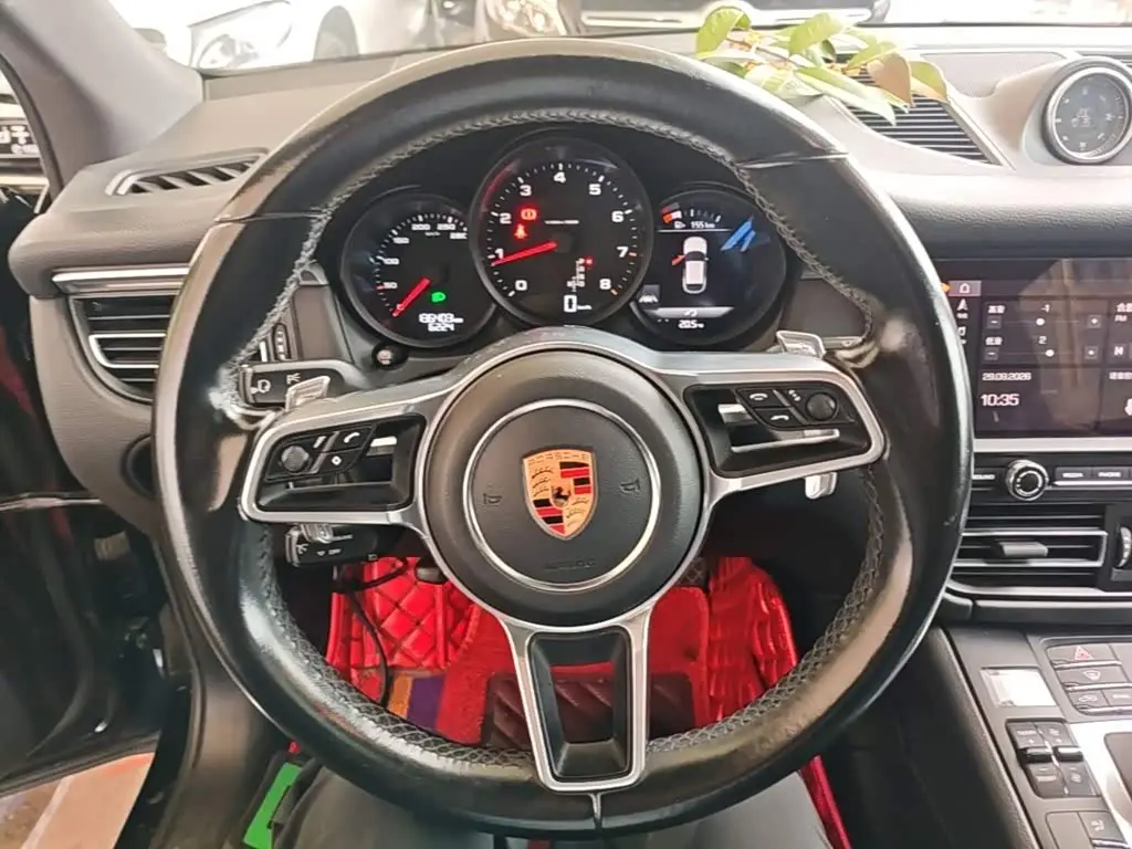 Porsche Macan 2019 — Şəkil 11/20