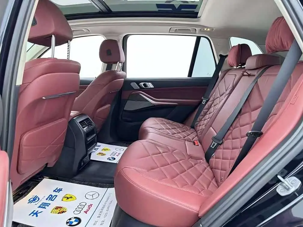 BMW X5 2023 — Photo 11/19
