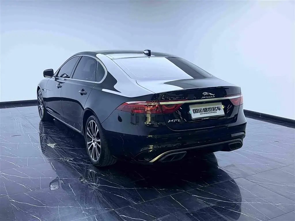 Jaguar XFL 2025 — Photo 4/20