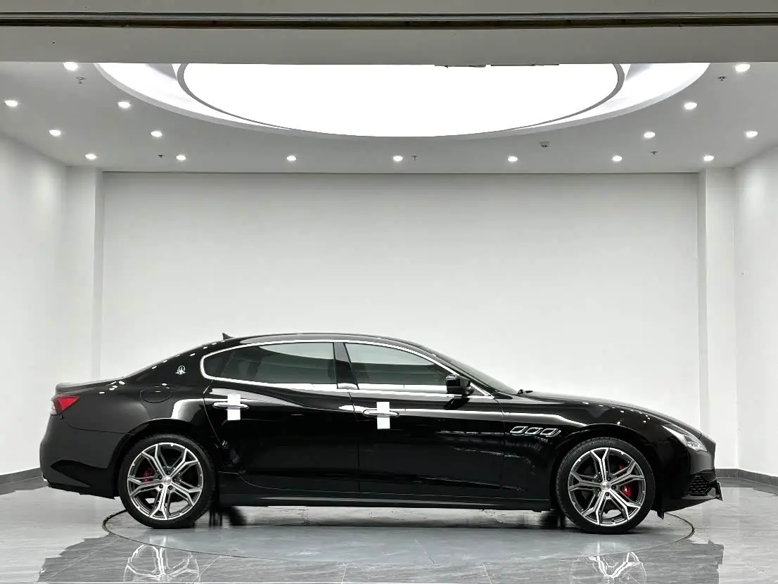 Maserati Quattroporte 2017 — Şəkil 4/20