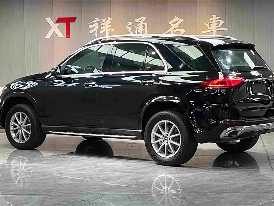 Mercedes-Benz GLE 2020 — Фото 18/20