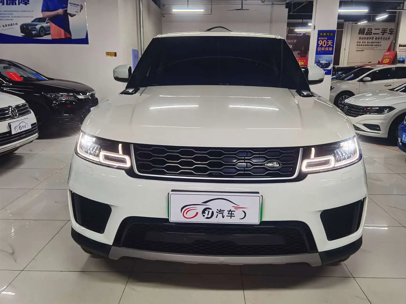 Land Rover Range Rover Sport PHEV 2021 — Photo 3/19