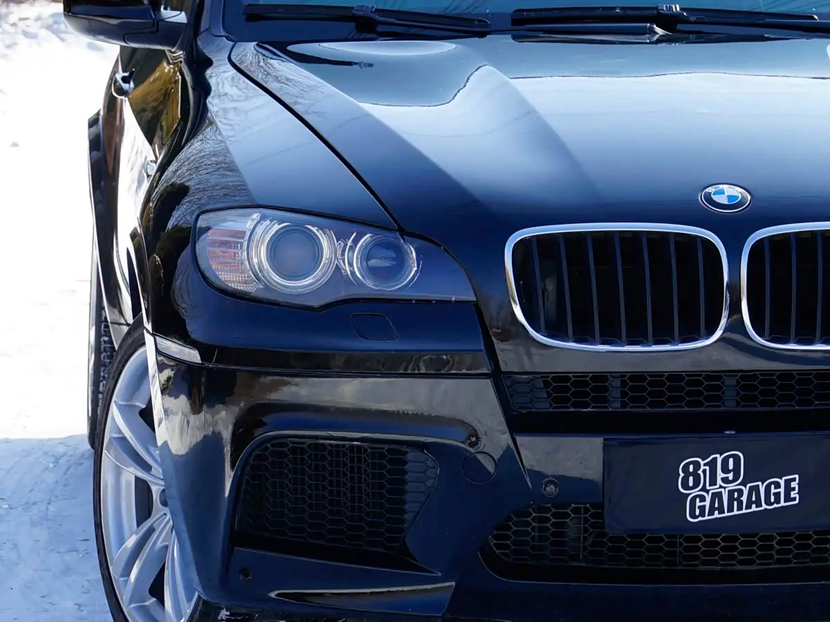 BMW X5 M 2011 — Photo 2/18