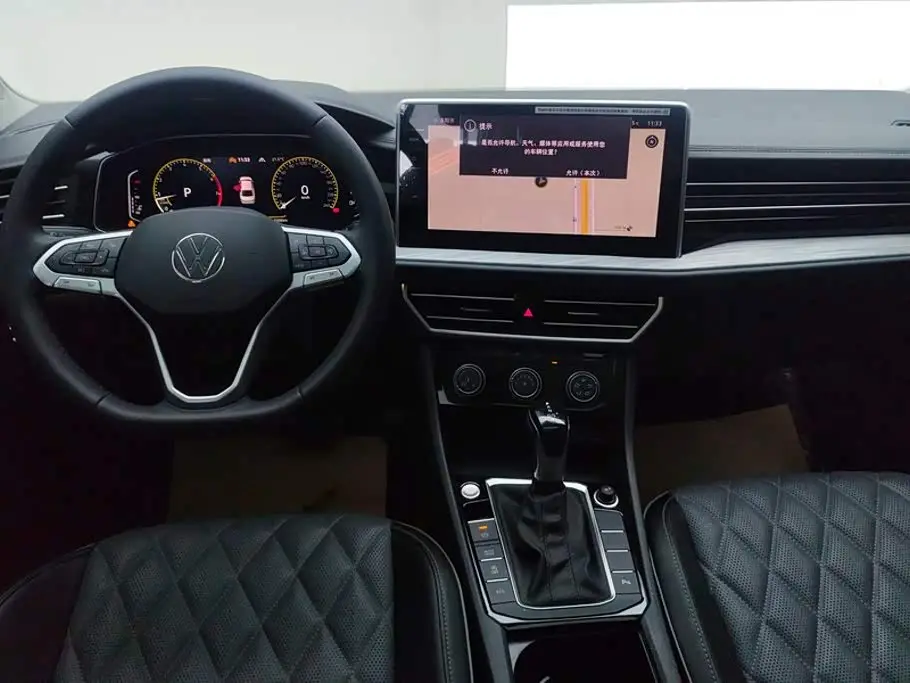 Volkswagen Sagitar 2024 — Photo 12/16