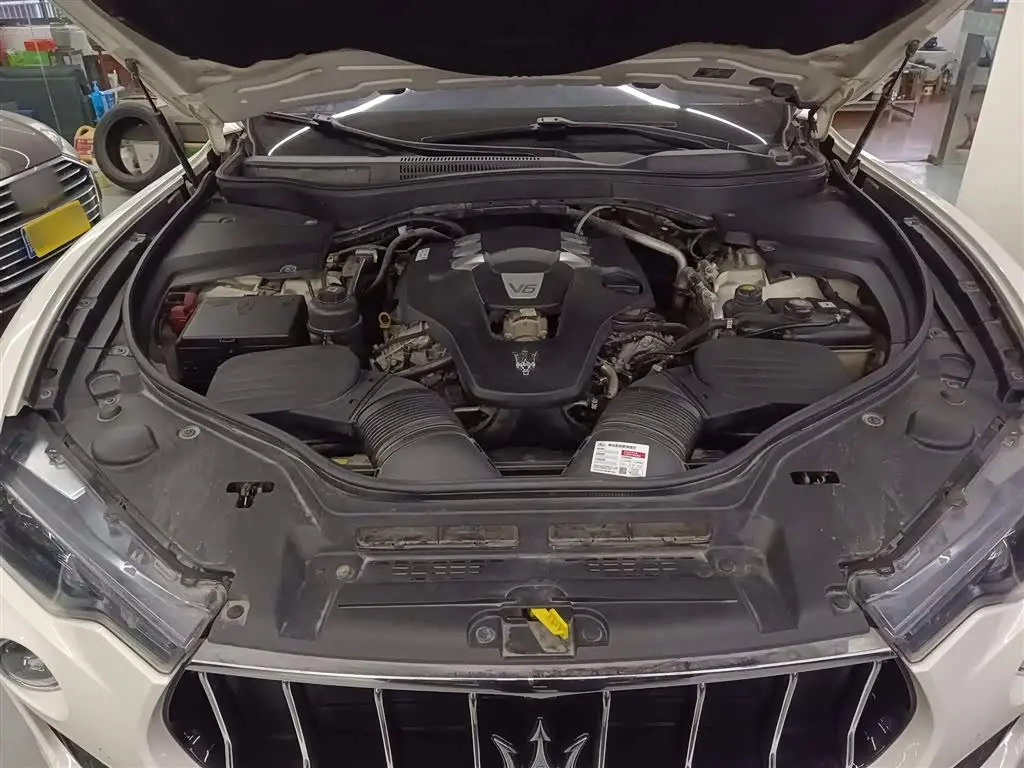 Maserati Levante 2017 — Photo 16/20