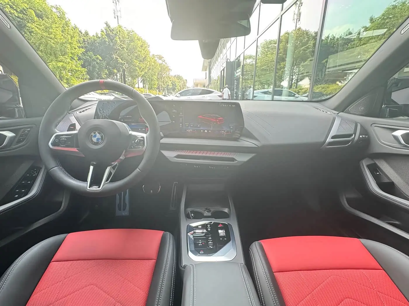 BMW M235L 2025 — Şəkil 9/20