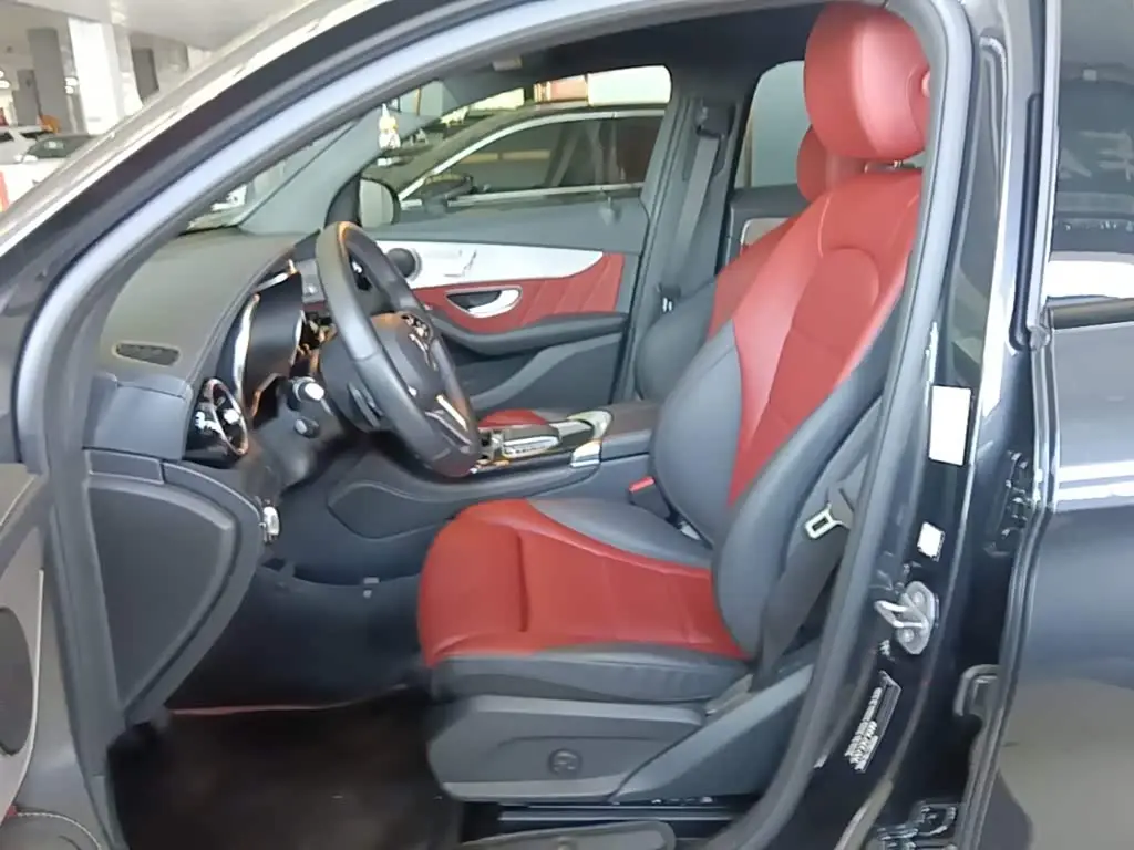 Mercedes-Benz GLC Coupe 2021 — Şəkil 15/20
