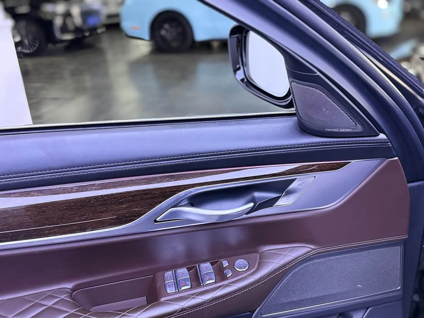 BMW 7 Series 2021 — Şəkil 13/20
