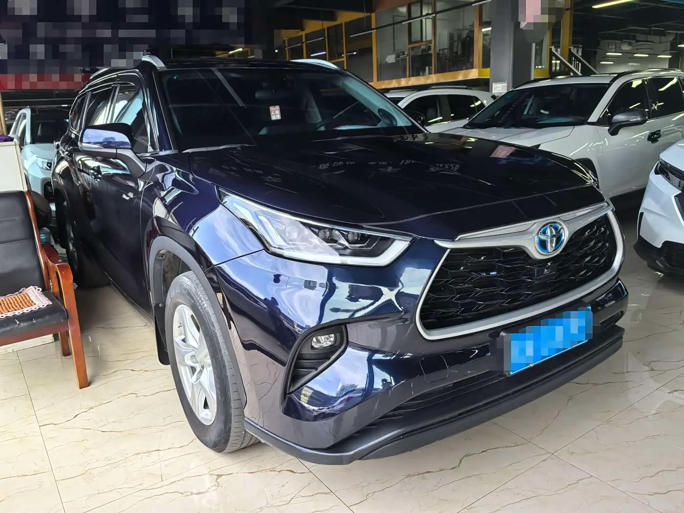 Toyota Highlander 2022 — Photo 3/10