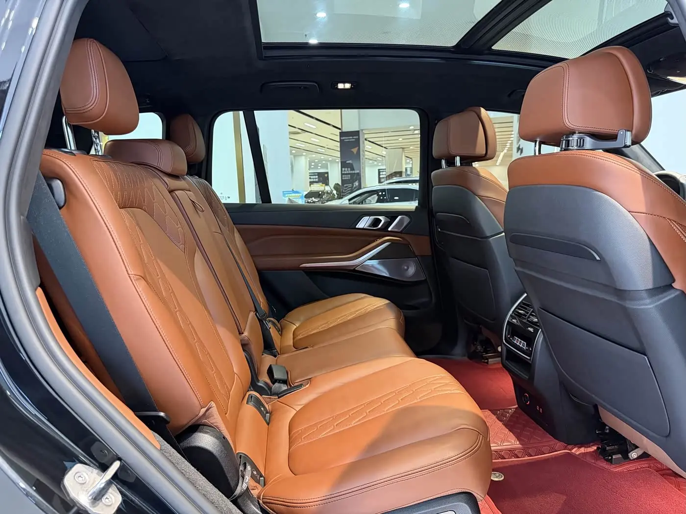 BMW X7 2022 — Photo 14/20