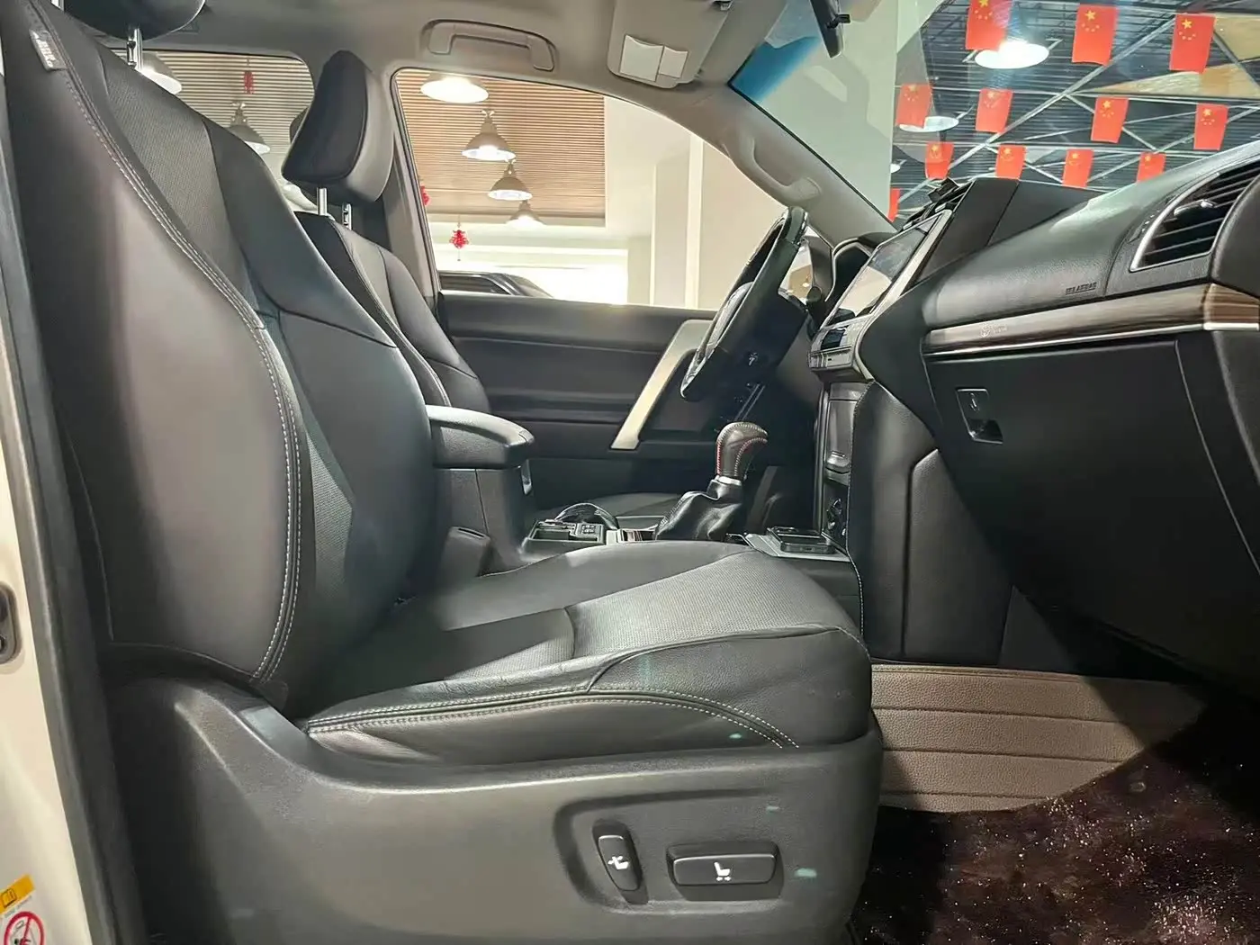 Toyota Prado 2019 — Şəkil 12/20
