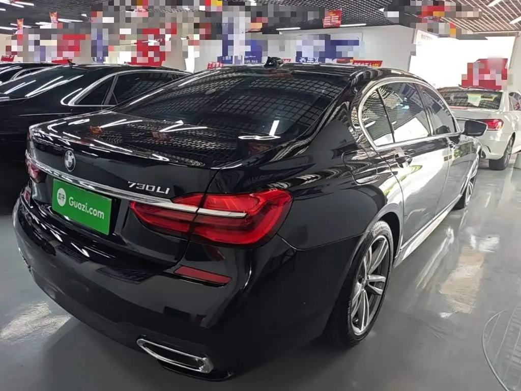 BMW 7 Series 2019 — Фото 7/20