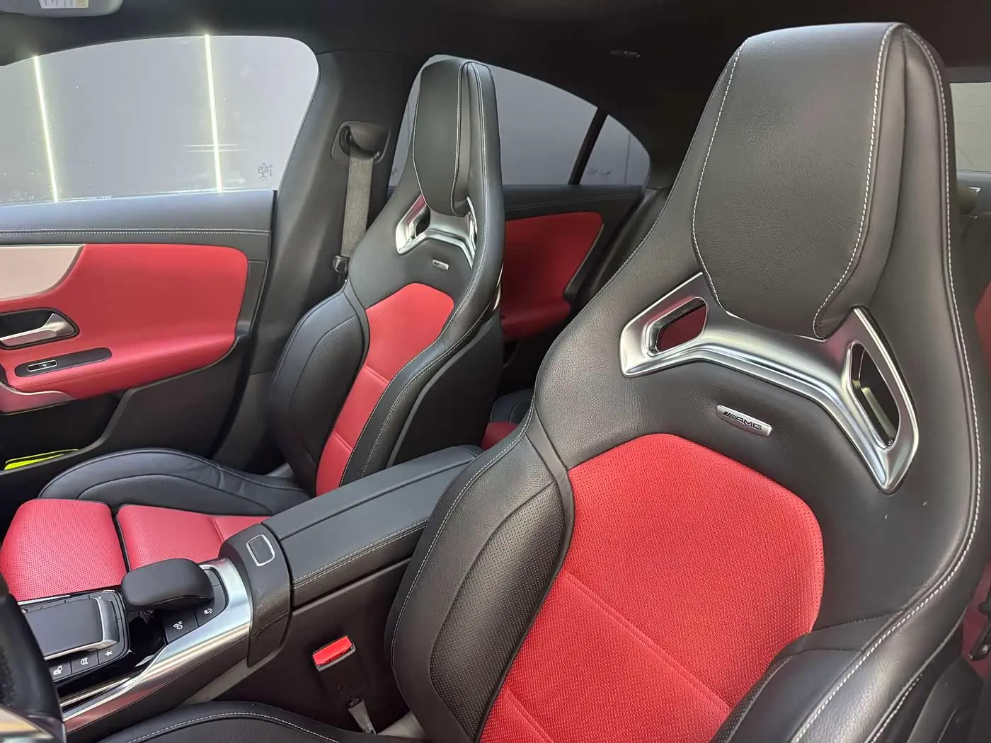 Mercedes-Benz CLA AMG 2021 — Photo 6/9