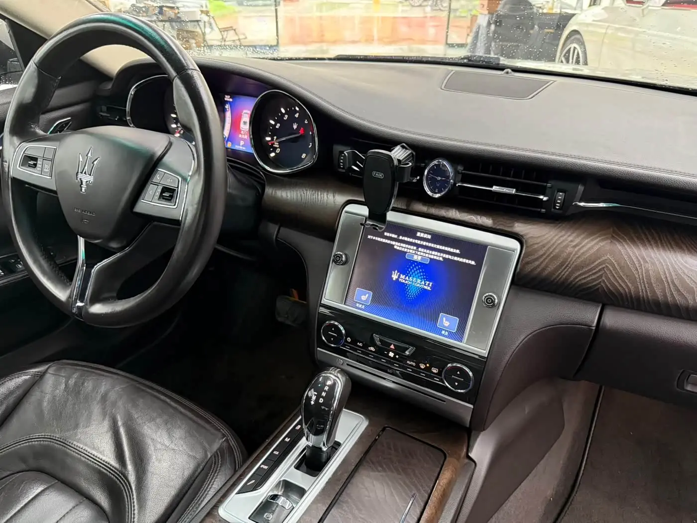 Maserati Quattroporte 2016 — Photo 8/9