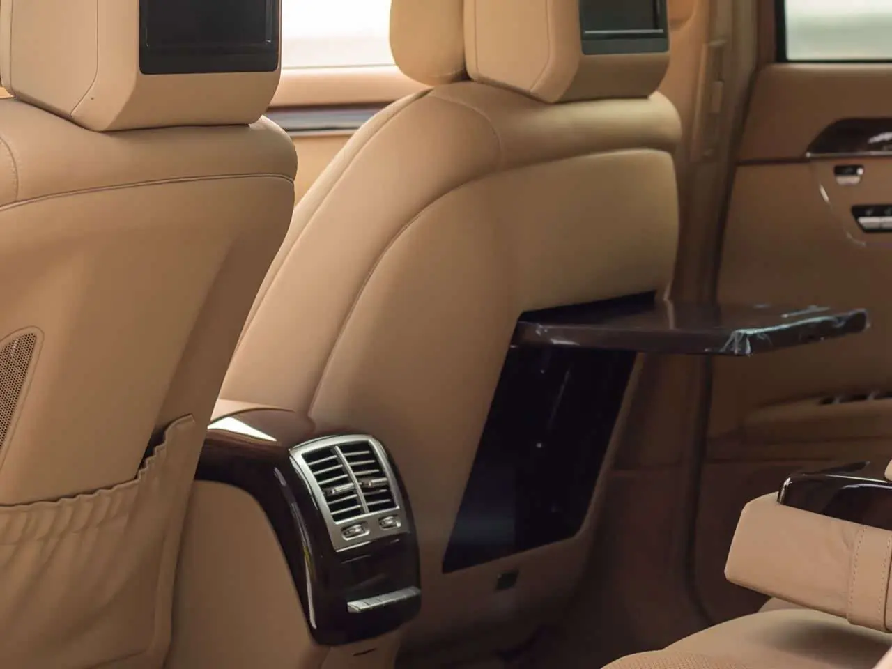Mercedes-Benz S-Class 2012 — Photo 10/17