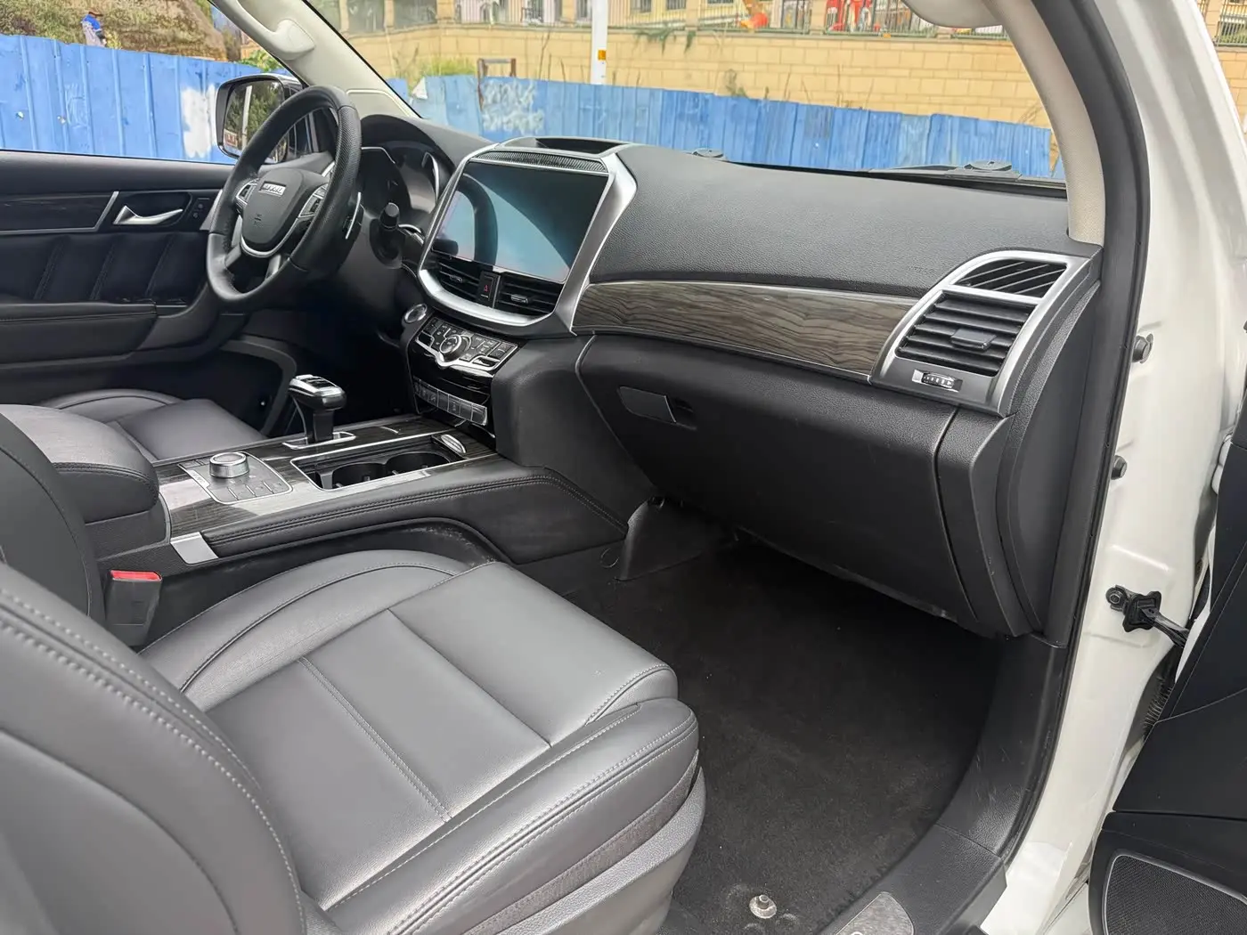 Haval H9 2022 — Фото 15/16
