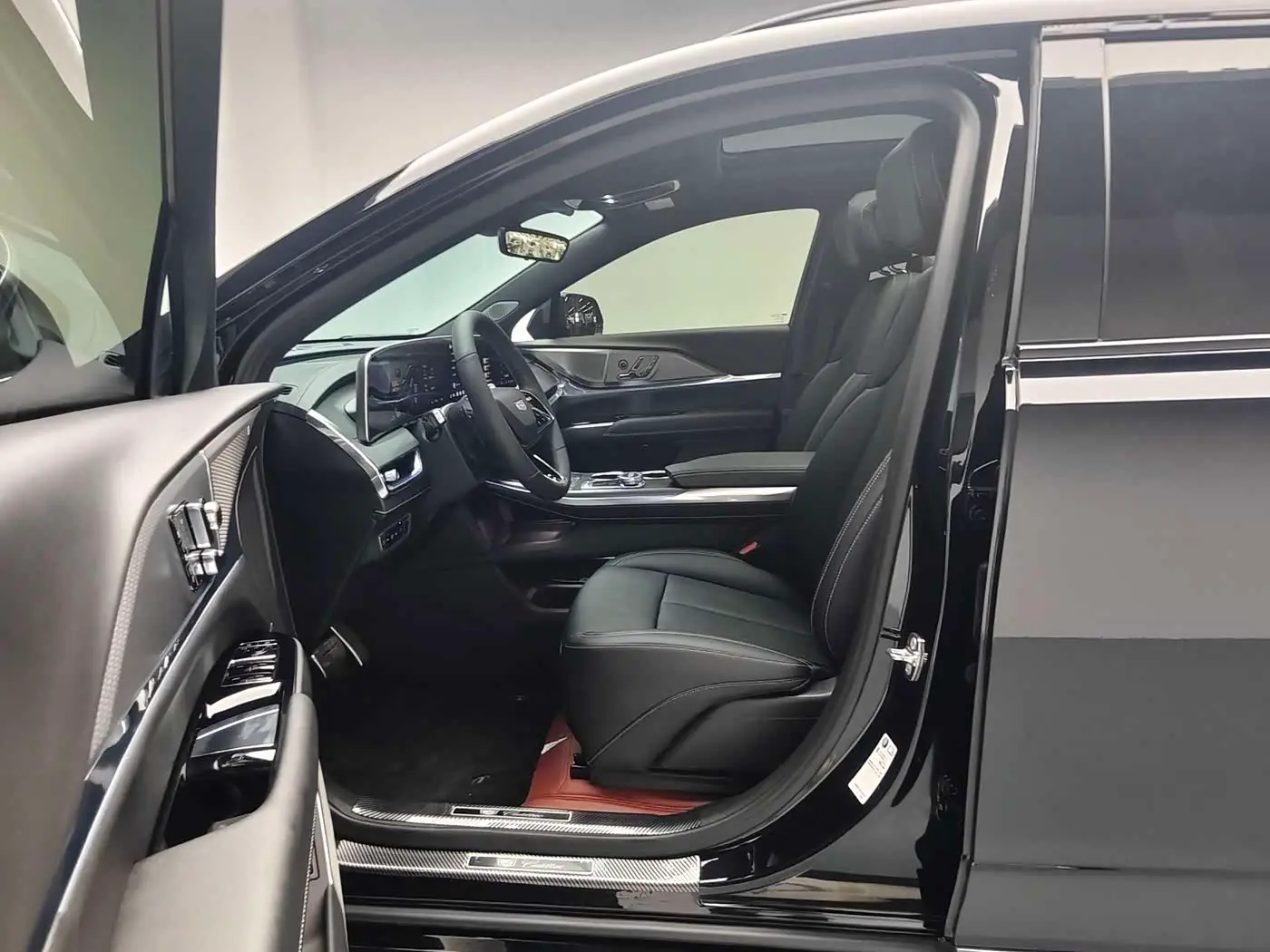 Cadillac XT5 2025 — Photo 9/16