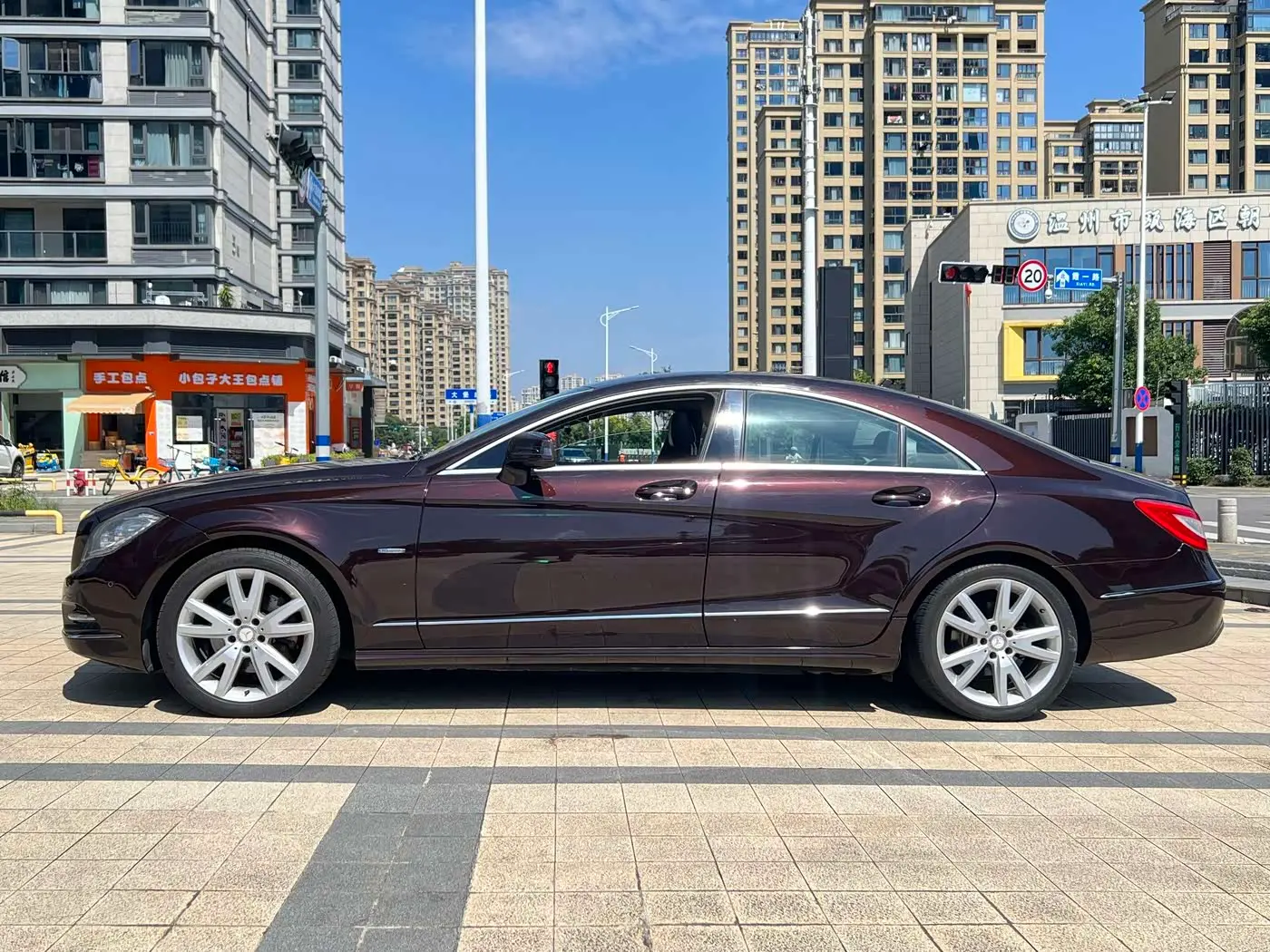 Mercedes-Benz CLS 2012 — Şəkil 10/14