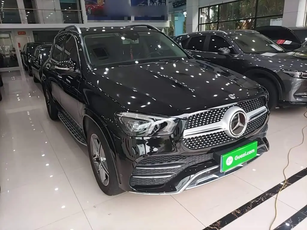 Mercedes-Benz GLE 2021 — Photo 4/20