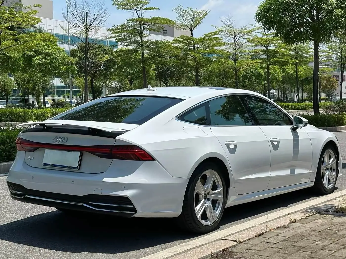 Audi A7 2021 — Şəkil 3/9
