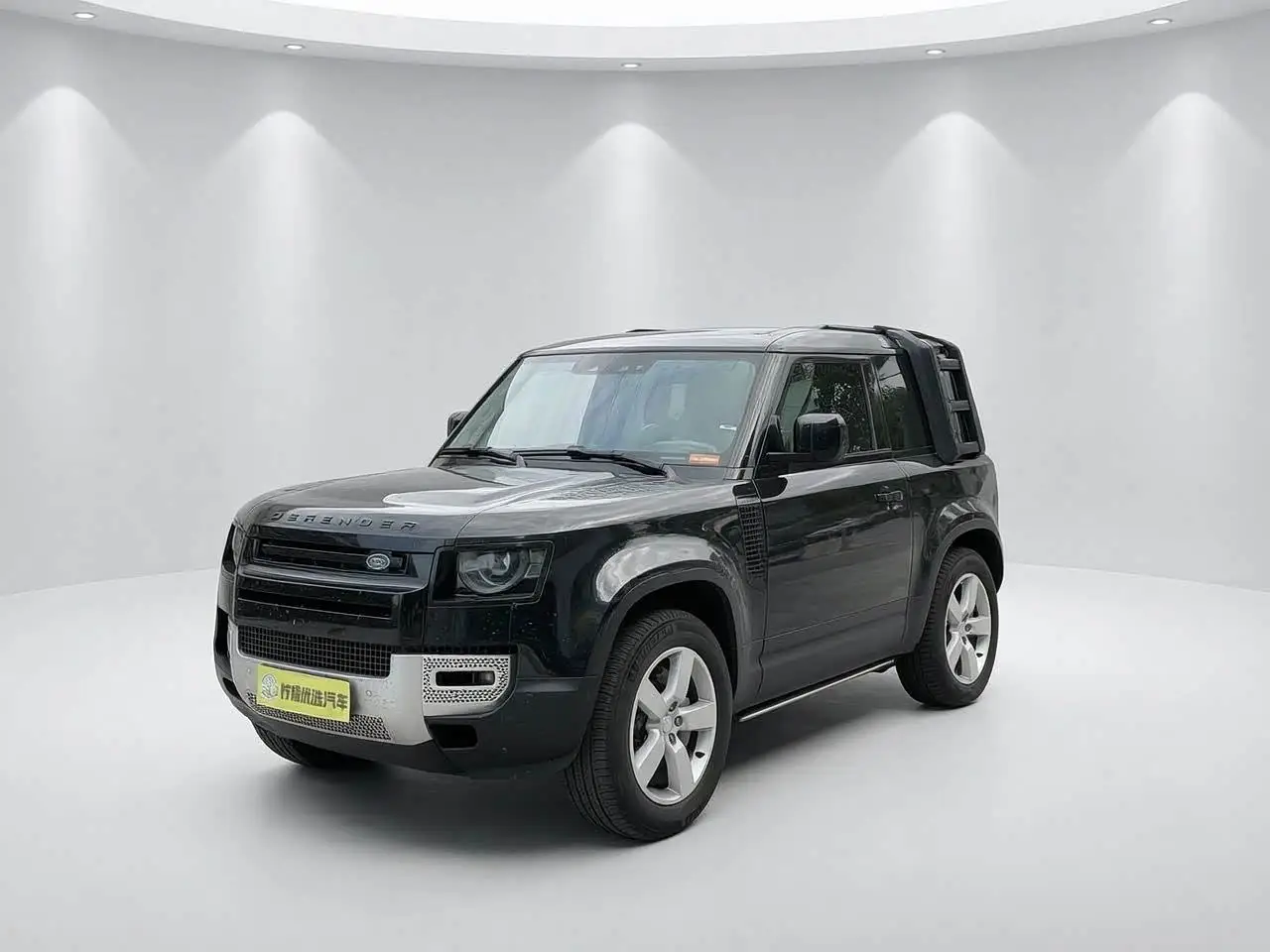 Land Rover Defender, 2024
