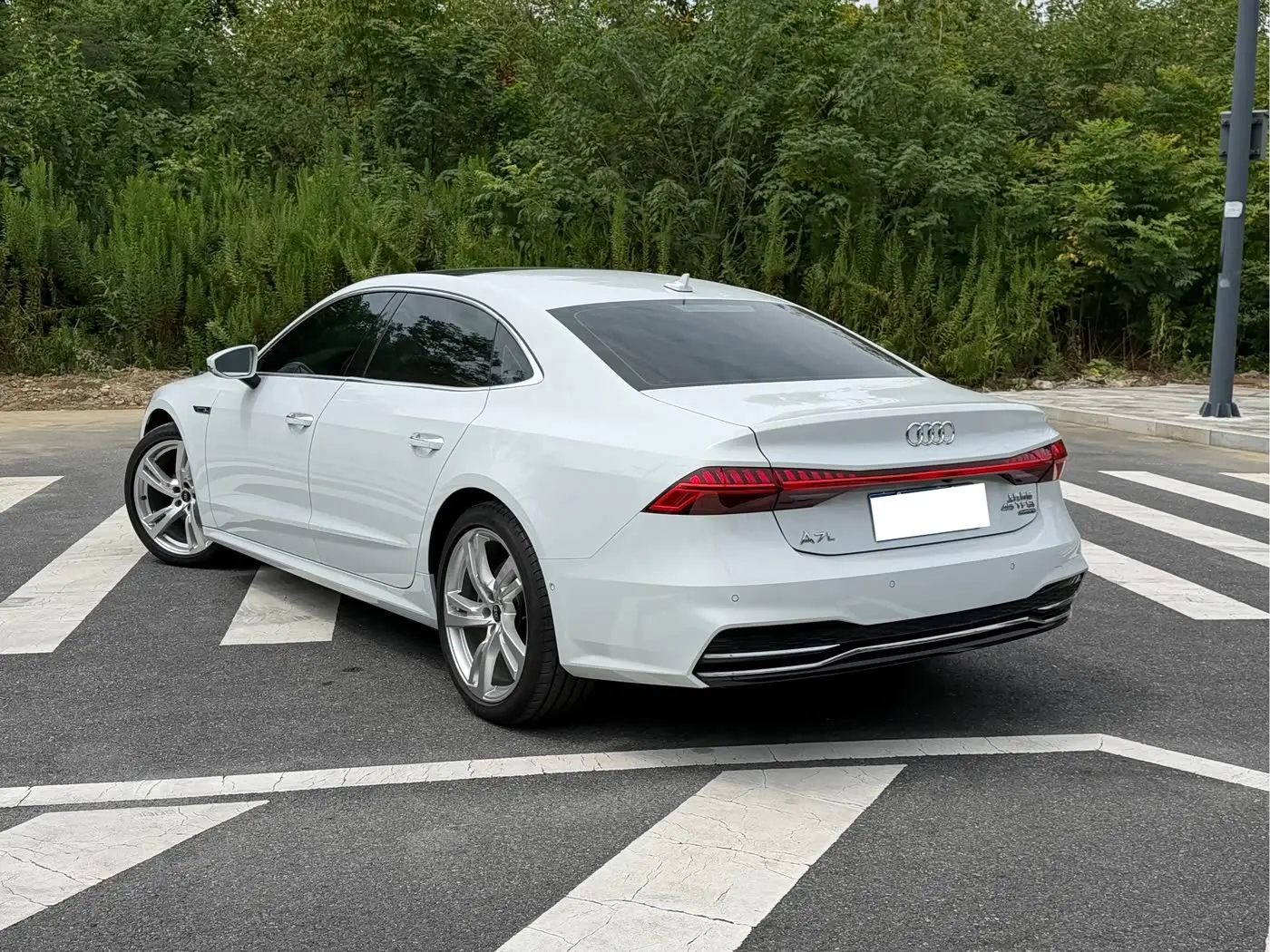 Audi A7L 2024 — Şəkil 9/20