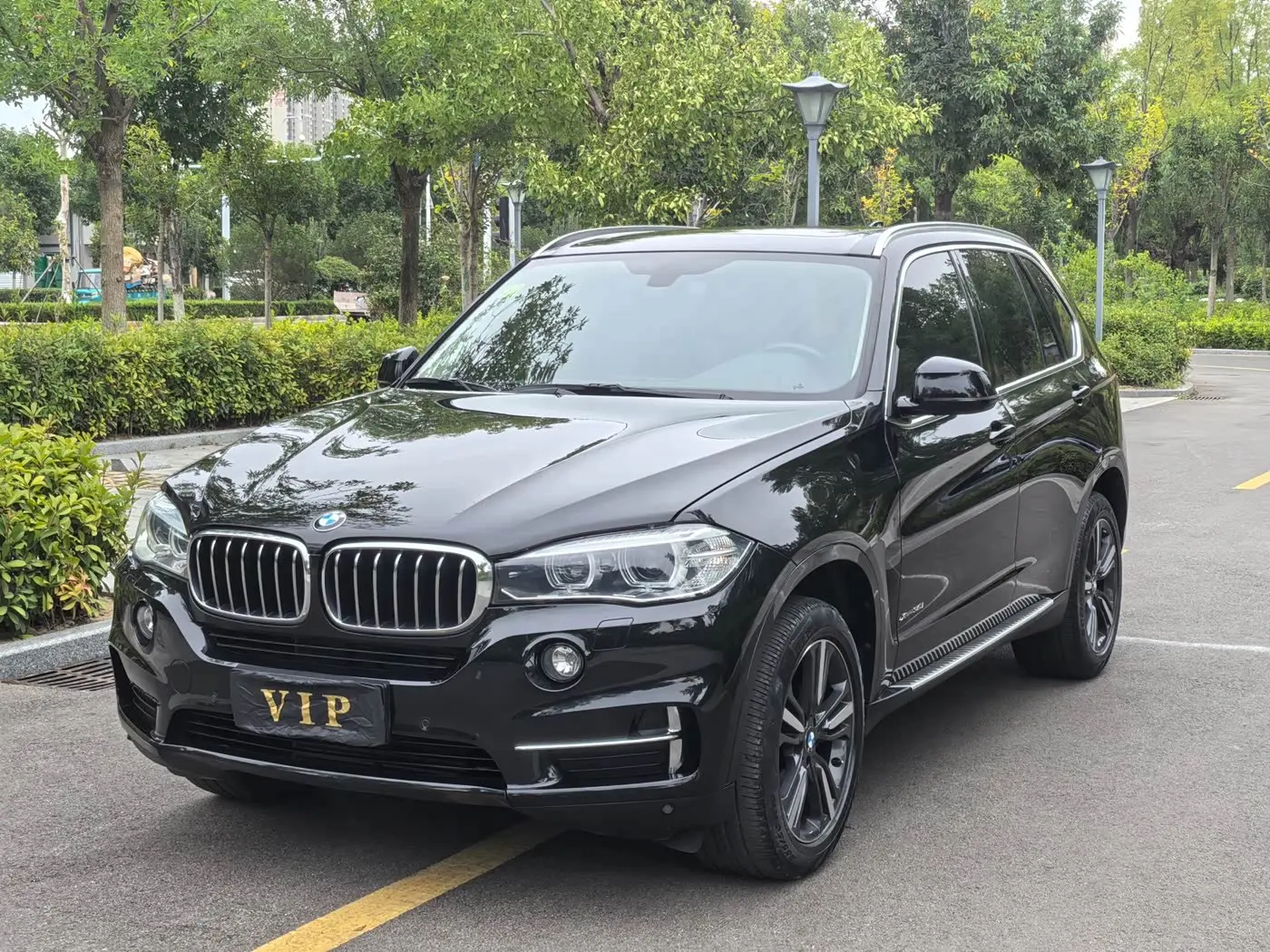 BMW X5 2018 — Photo 1/9