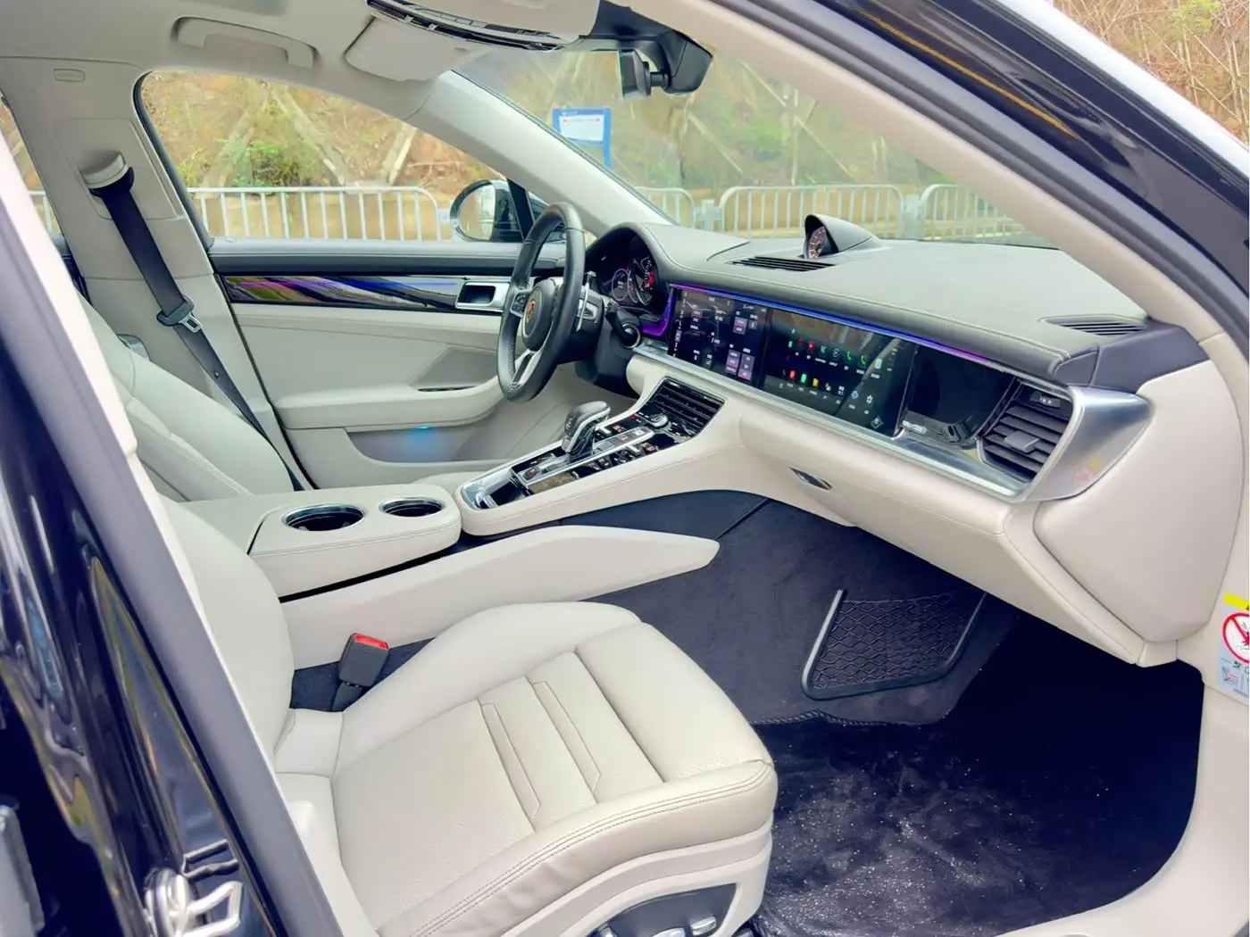 Porsche Panamera 2017 — Photo 10/18
