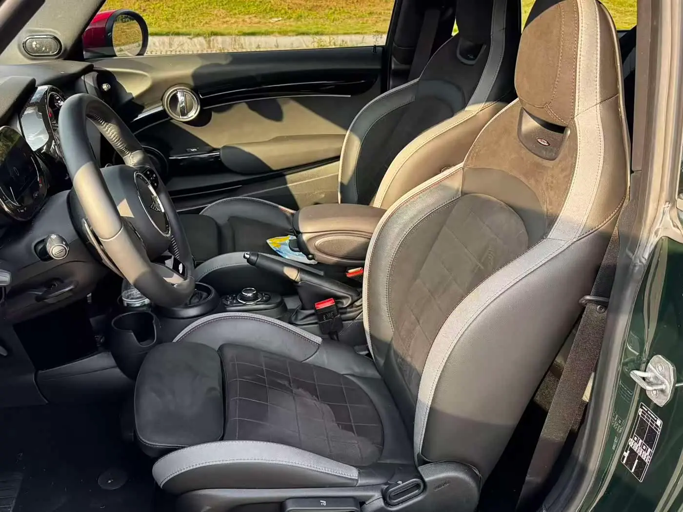 MINI JCW 2022 — ფოტო 8/19