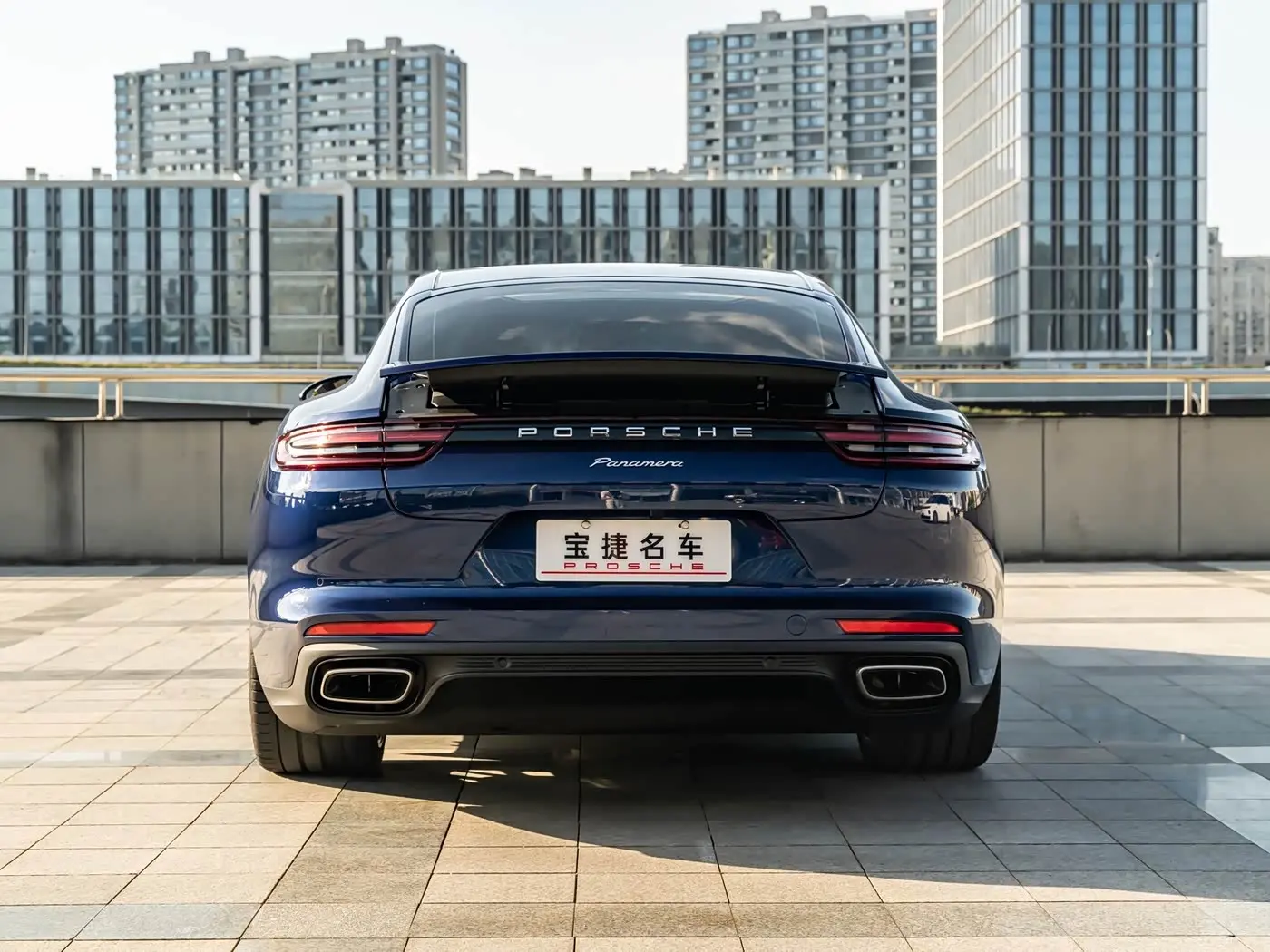 Porsche Panamera 2019 — Фото 3/20