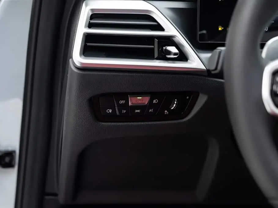 BMW 4 Series 2025 — Şəkil 19/20