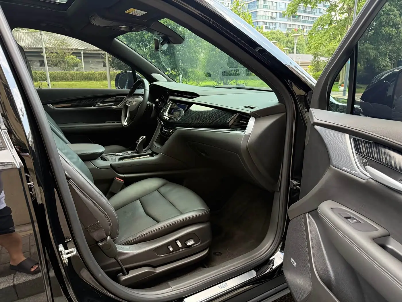 Cadillac XT6 2023 — Фото 6/20