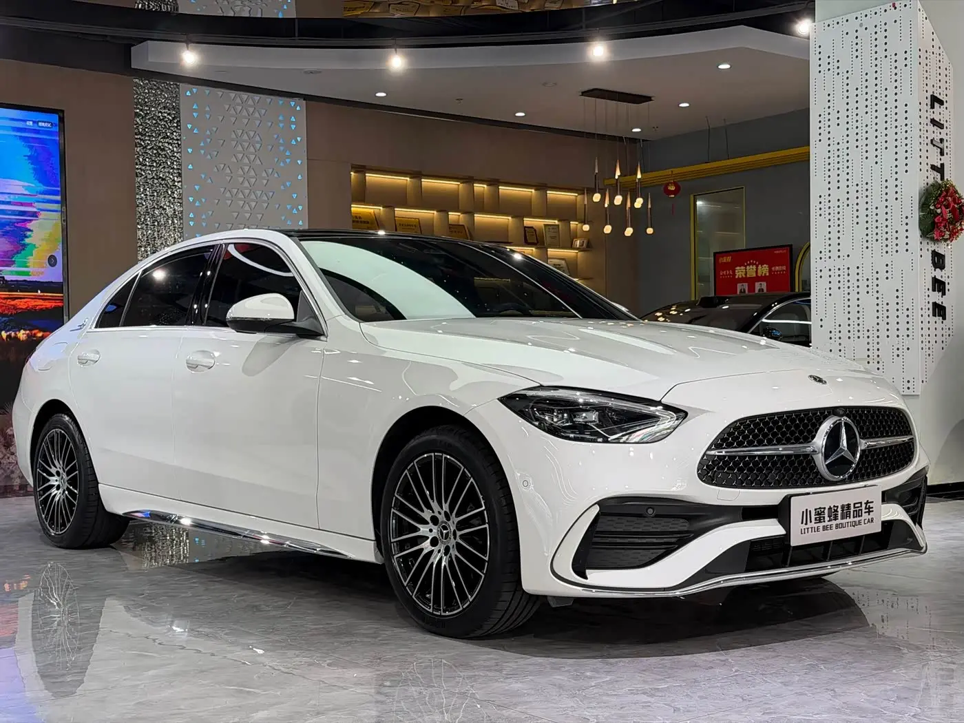 Mercedes-Benz C-Class 2024 — Photo 3/16