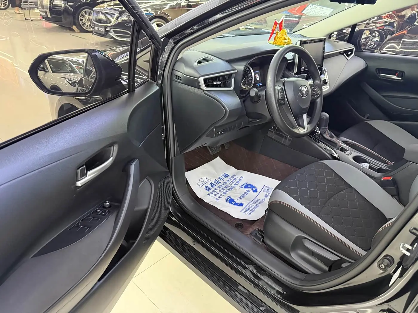 Toyota Corolla 2023 — Şəkil 14/16