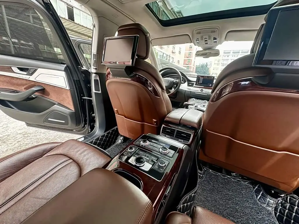 Audi A8 2012 — Şəkil 9/9