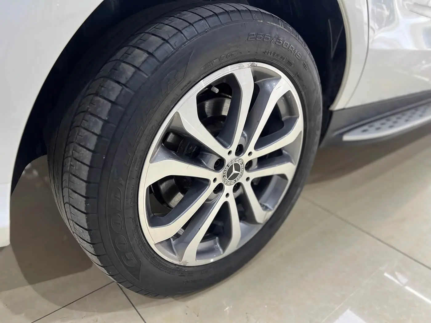 Mercedes-Benz GLE 2018 — Фото 19/19
