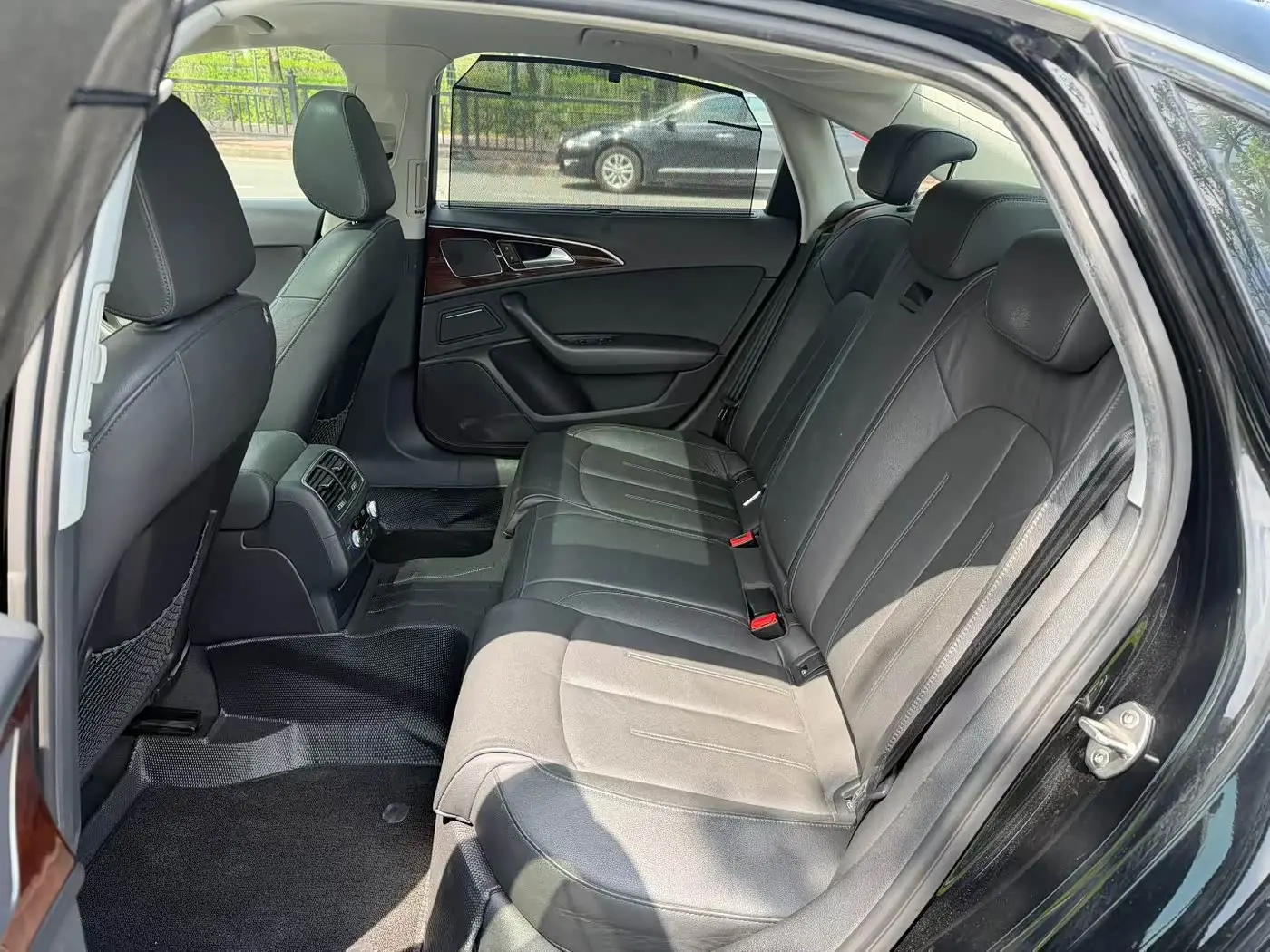 Audi A6L 2016 — Photo 7/9