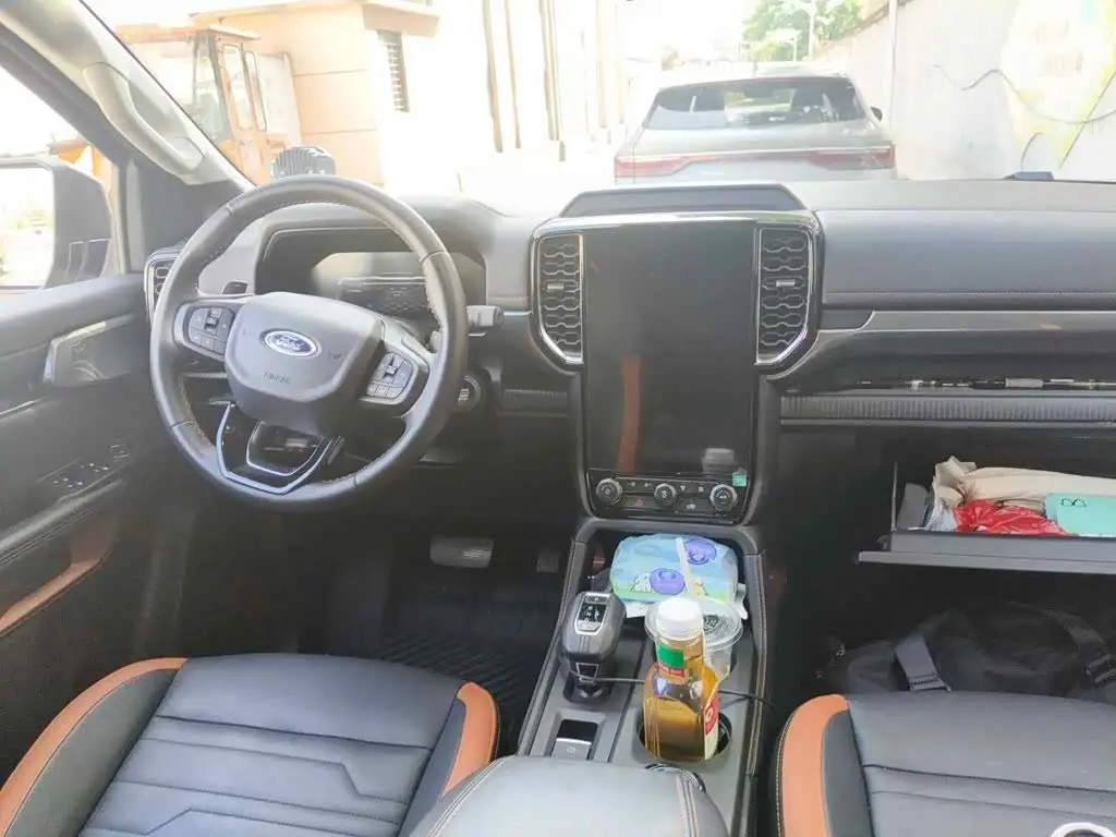Ford Ranger 2025 — Photo 11/12