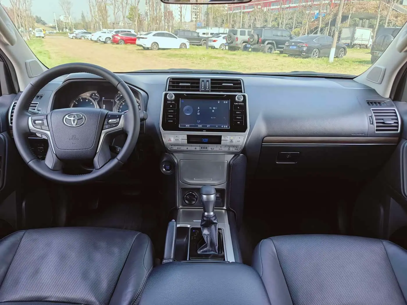 Toyota Prado 2018 — Фото 12/20