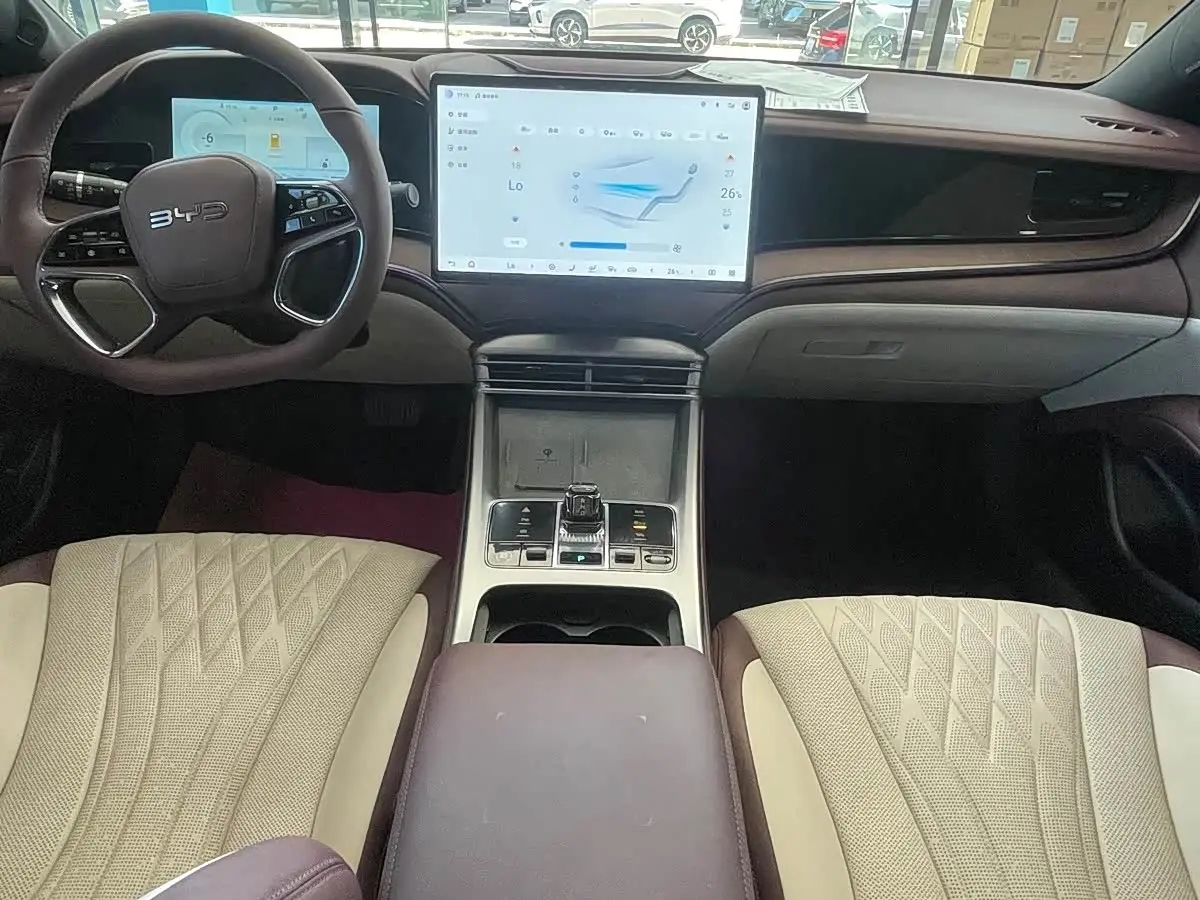 BYD Seal 2023 — Photo 8/15