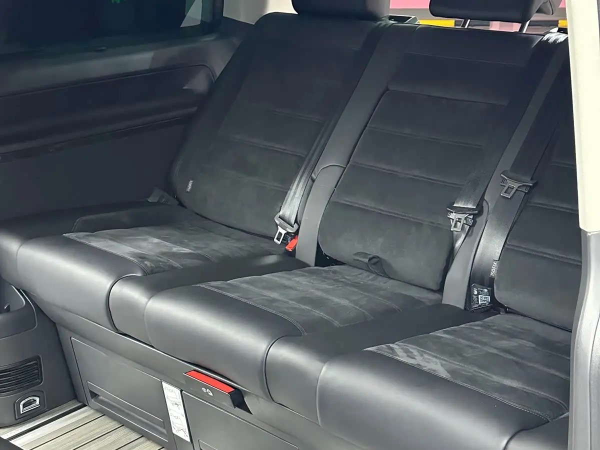 Volkswagen Multivan 2019 — Şəkil 14/20